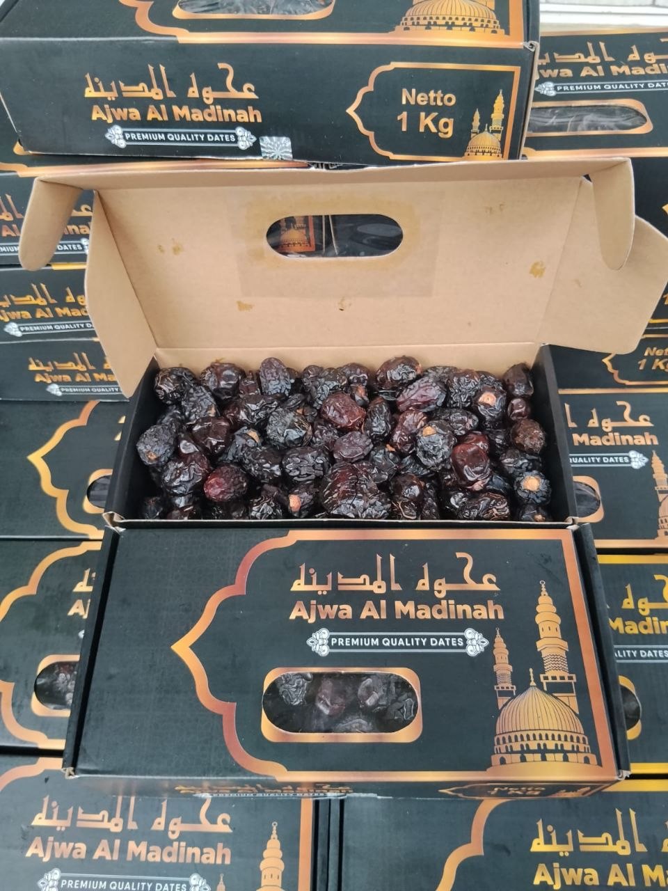 AJWA AL MADINAH (1kg)